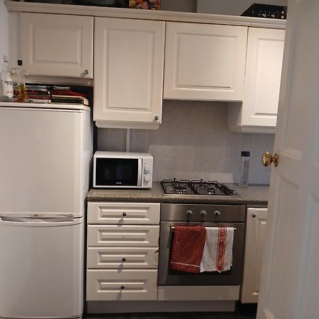 Sunny And Spacious Flat In Nw3 ลอนดอน ภายนอก รูปภาพ