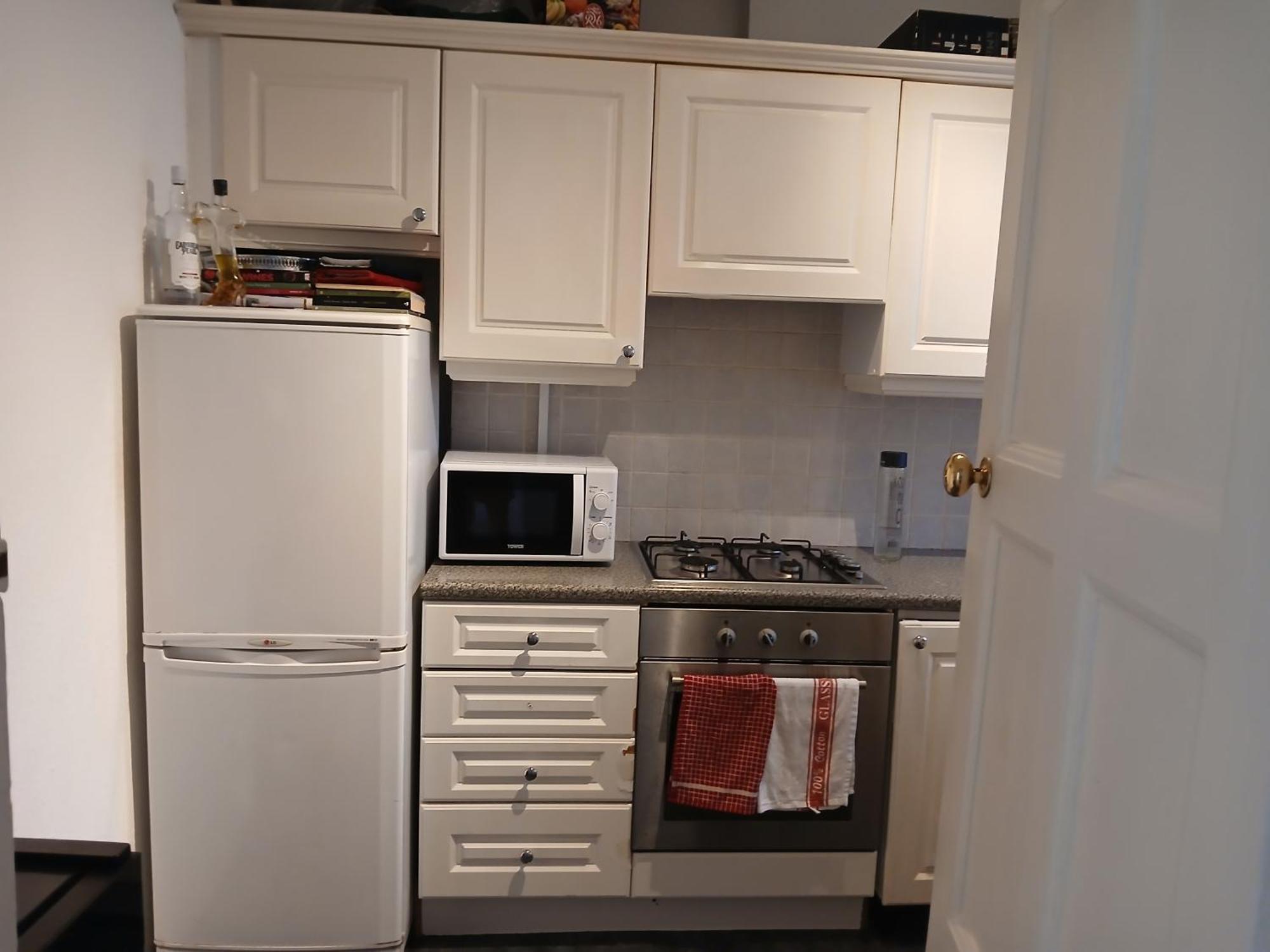 Sunny And Spacious Flat In Nw3 ลอนดอน ภายนอก รูปภาพ
